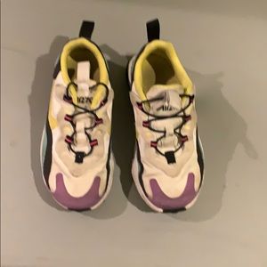 Girl sneakers Air270